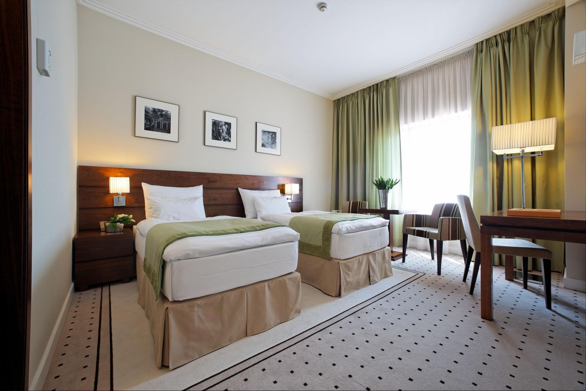 Capital Plaza Hotel Bucarest Camera foto